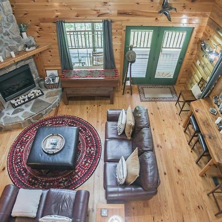 Tree Top Lodge - Gorgeous Lake Cabin With Hot Tub & Magnificent Views Of Forests And Mountains! Cabin บัทเลอร์ ภายนอก รูปภาพ