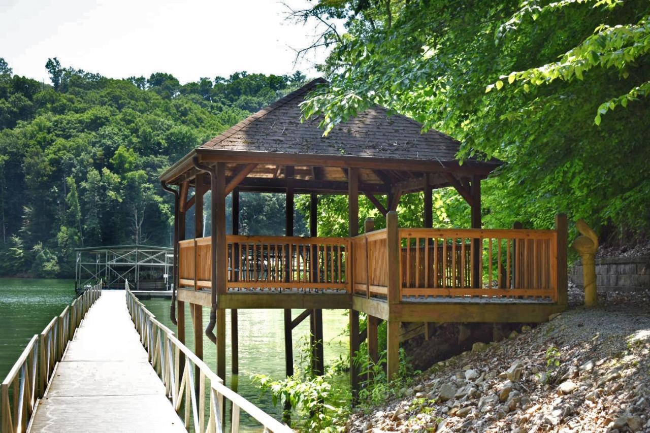 Tree Top Lodge - Gorgeous Lake Cabin With Hot Tub & Magnificent Views Of Forests And Mountains! Cabin บัทเลอร์ ภายนอก รูปภาพ