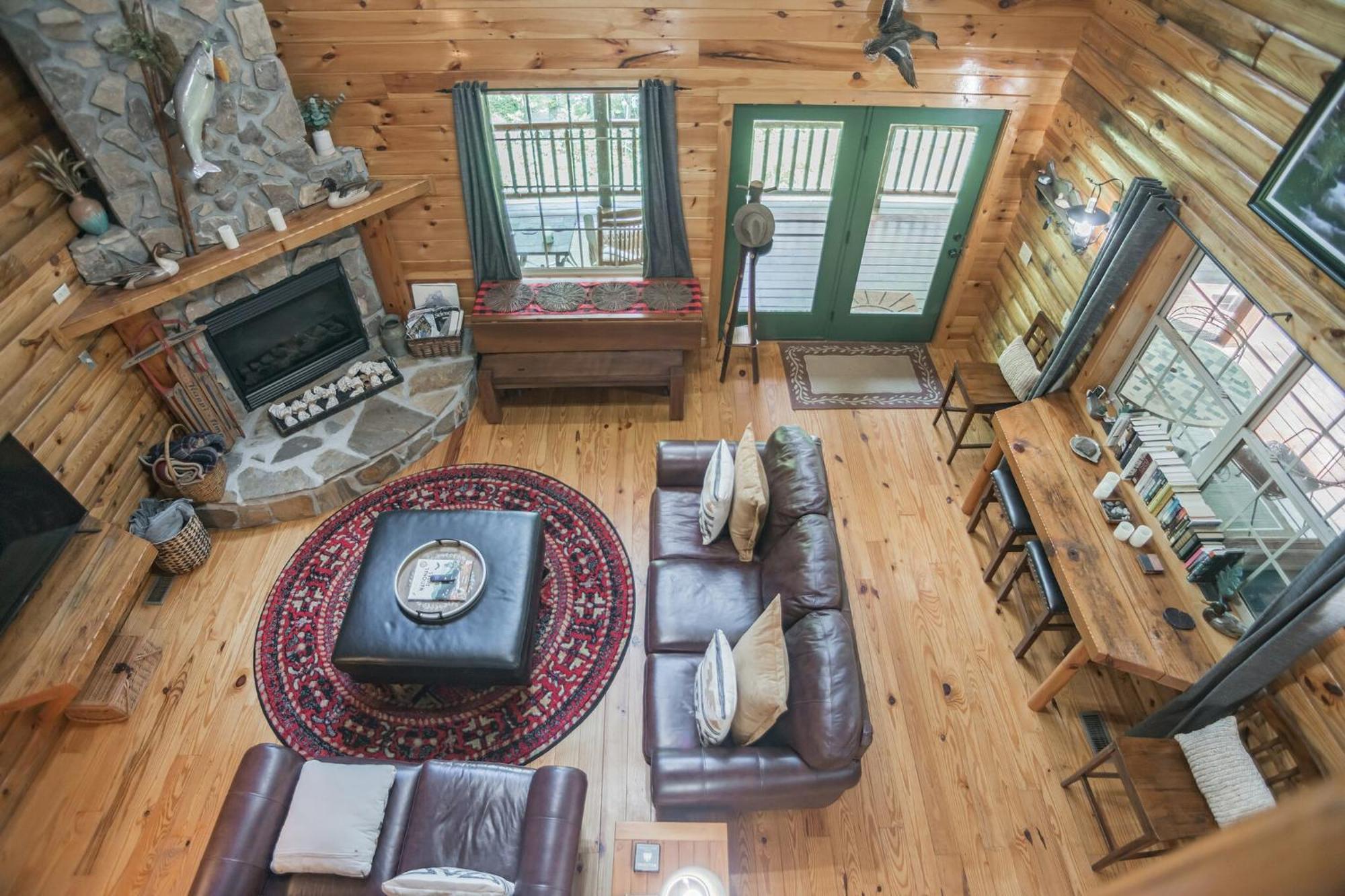 Tree Top Lodge - Gorgeous Lake Cabin With Hot Tub & Magnificent Views Of Forests And Mountains! Cabin บัทเลอร์ ภายนอก รูปภาพ