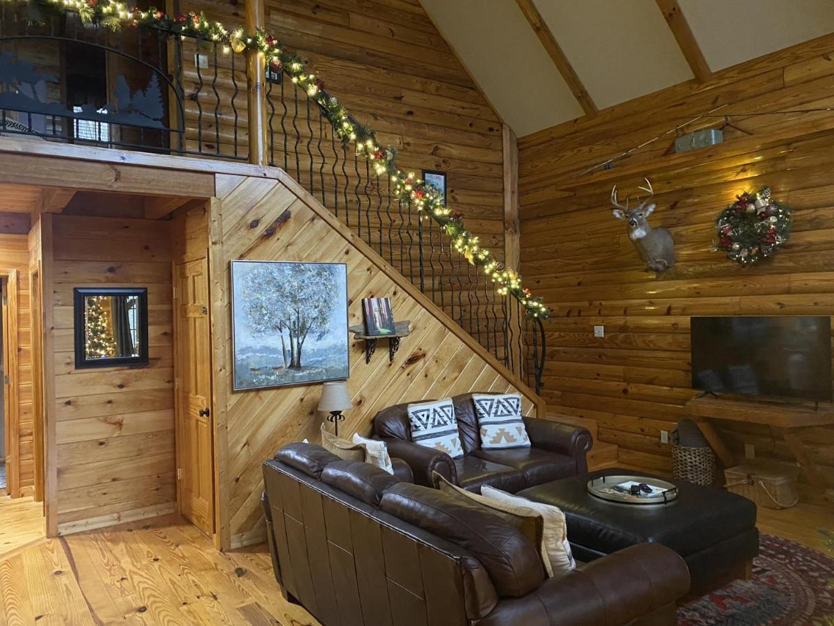 Tree Top Lodge - Gorgeous Lake Cabin With Hot Tub & Magnificent Views Of Forests And Mountains! Cabin บัทเลอร์ ภายนอก รูปภาพ