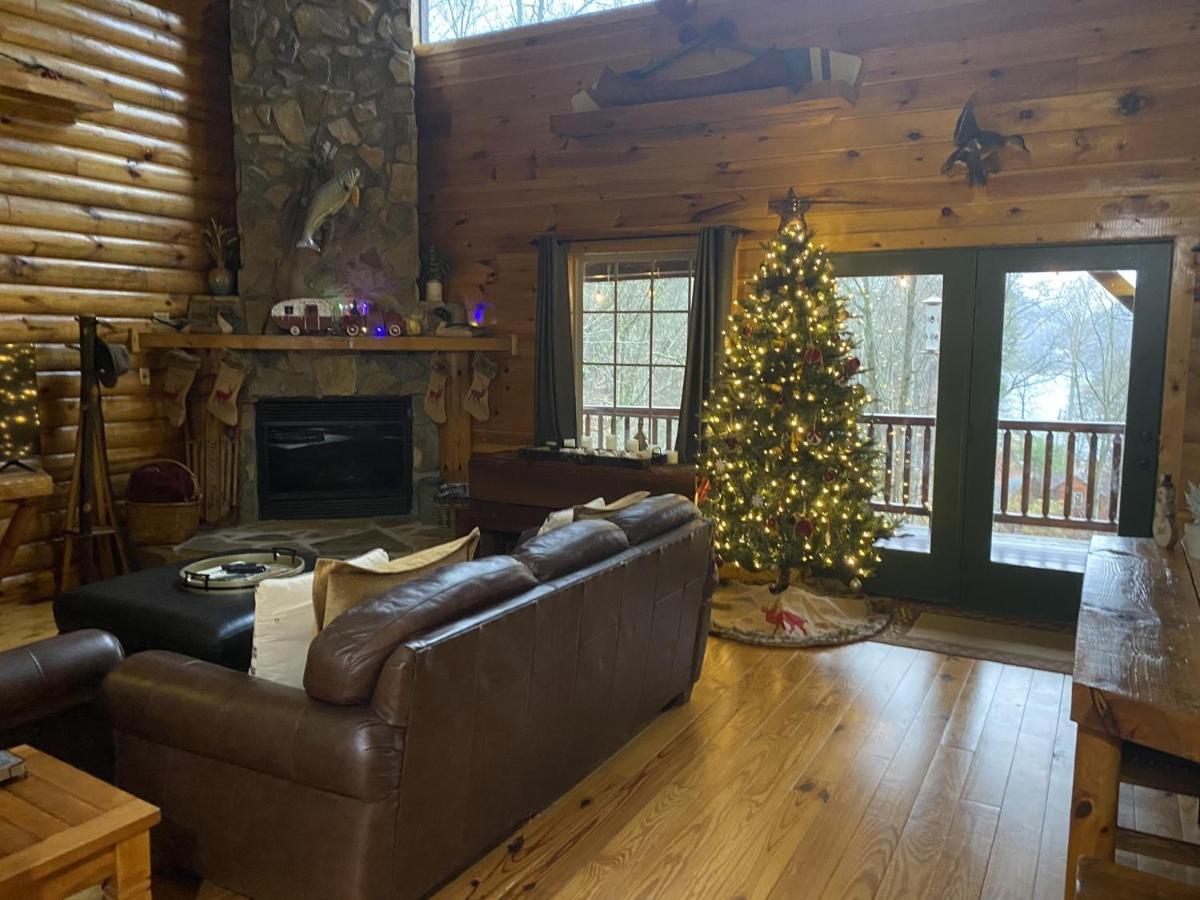 Tree Top Lodge - Gorgeous Lake Cabin With Hot Tub & Magnificent Views Of Forests And Mountains! Cabin บัทเลอร์ ภายนอก รูปภาพ